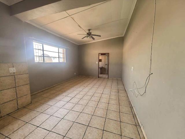 1 Bedroom Apartment to Rent in Thabazimbi