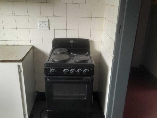 1 Bedroom Apartment to rent in Yeoville