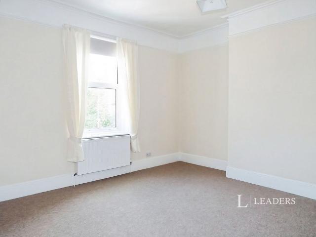 1 bedroom apartment to rent Meads Road, Eastbourne, BN20
