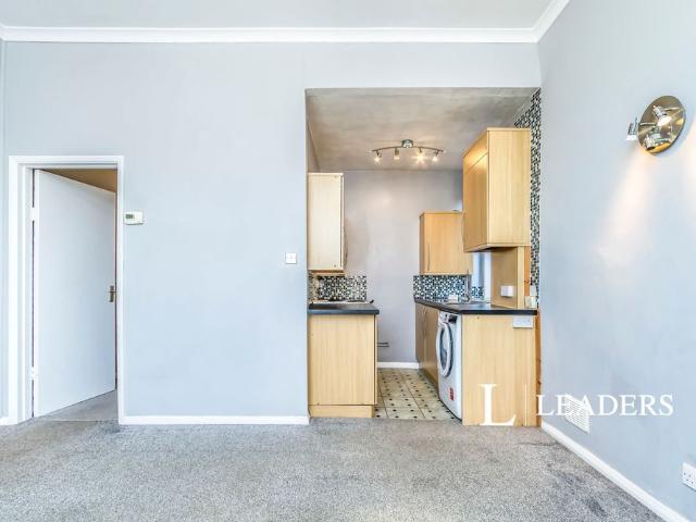 1 bedroom apartment to rent St. Johns Road, Sevenoaks, TN13