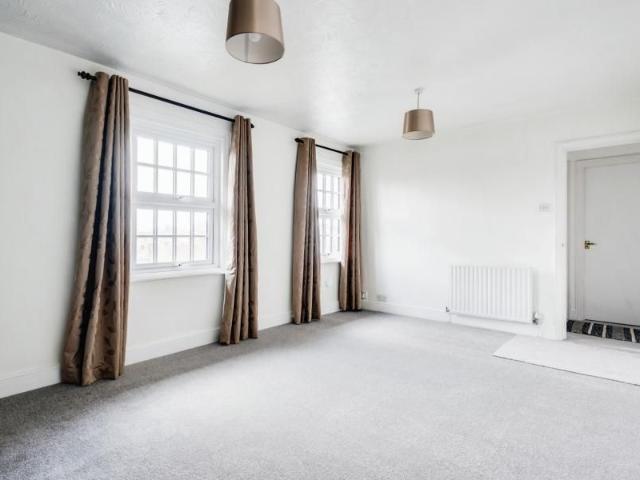 1 bedroom apartment to rent White Hart Walk, Faringdon, Oxfordshire, SN7