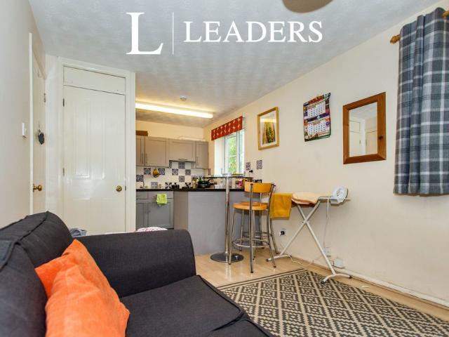 1 bedroom apartment to rent Tamarin Gardens, Cambridge, CB1