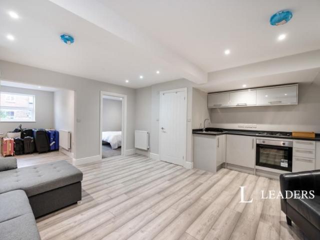 1 bedroom apartment to rent Yarborough Road, Southsea, Hampshire, PO5