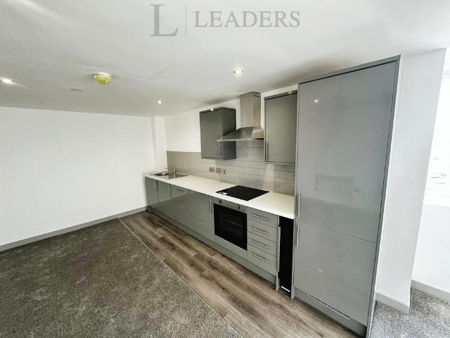 1 bedroom apartment to rent Yeadon House, Green Lane, Leeds, LS19