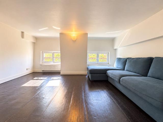 1 bedroom apartment under the roof Sablon
