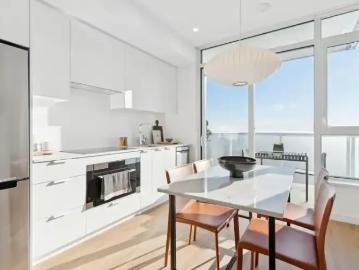 1 Bedroom Apartment Vancouver BC 103118823
