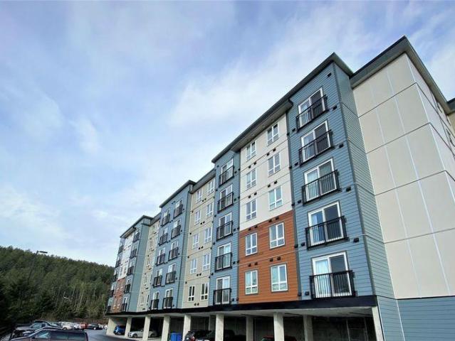1 Bedroom Apartment View Royal BC 93746853
