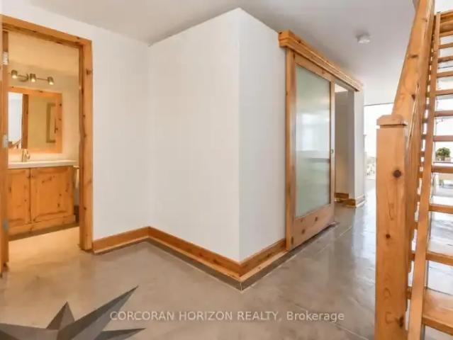 1 Bedroom Apartment Waterloo ON LS105004880