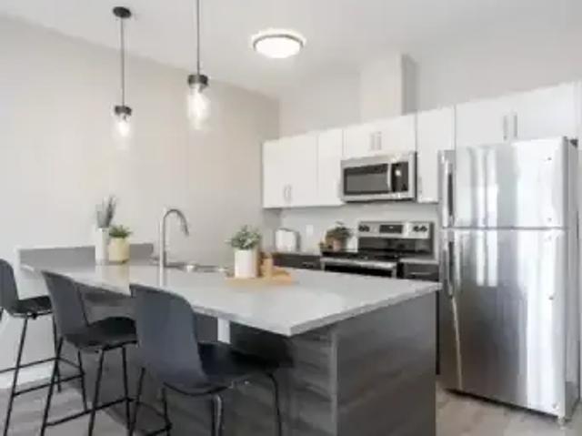 1 Bedroom Apartment Winnipeg MB 104680722