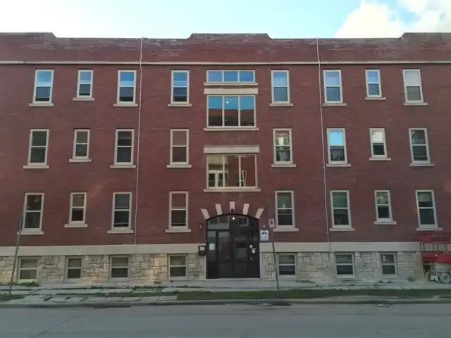 1 Bedroom Apartment Winnipeg MB 104637483