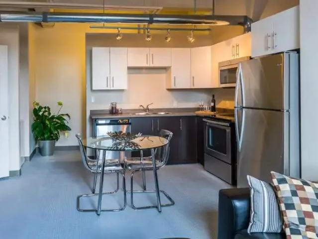 1 Bedroom Apartment Winnipeg MB 104875593