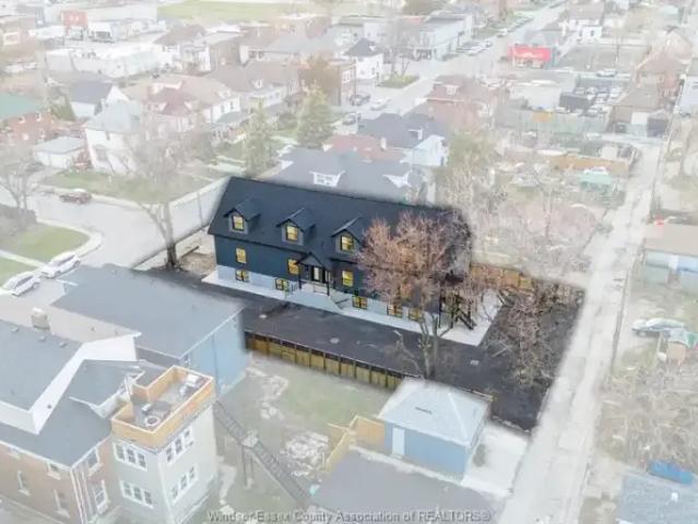 1 Bedroom Apartment Windsor ON 102085946