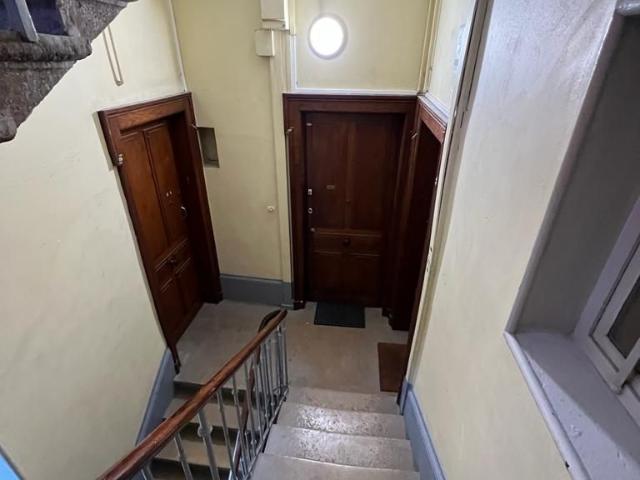 1 bedroom apartment with 1 old living room, newly renovated, Lyon Amsterdam Apartments for Rent