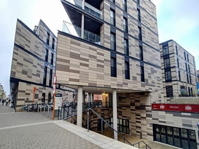 1 bedroom apartment with a terrace and parking