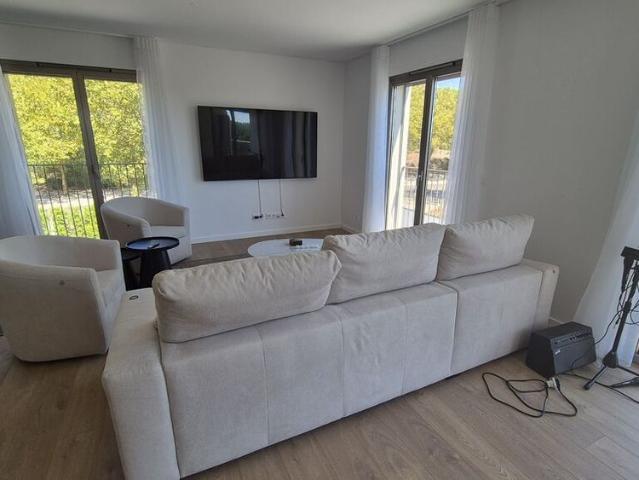 1 Bedroom Apartment with a view, Porto Salvo, Oeiras