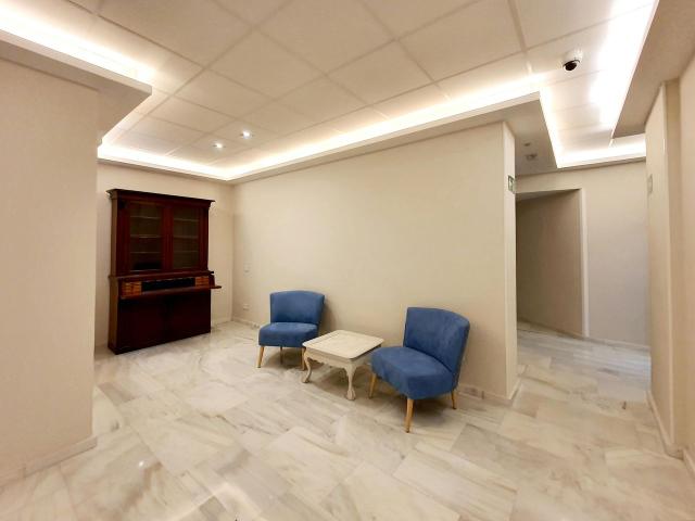 1 Bedroom Apartment with Balcony in Centro, Madrid Amsterdam Apartments for Rent