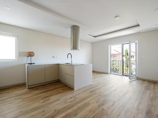 1 Bedroom Apartment with garden, Cascais