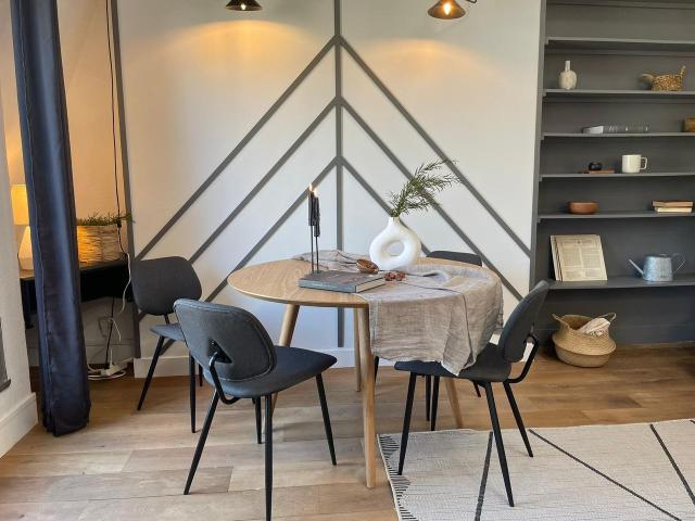 1 bedroom apartment with office in Montparnasse, Paris Amsterdam Apartments for Rent