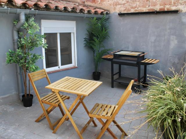 1 bedroom apartment, with outdoor area