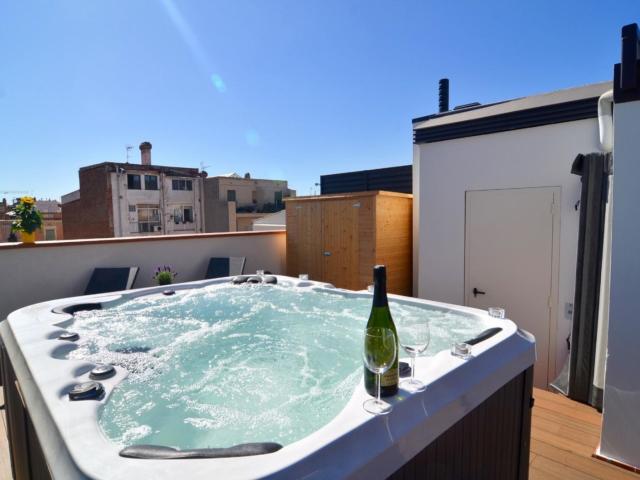 1 bedroom apartment, with outdoor area