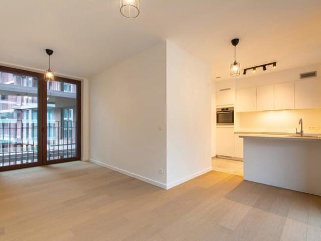 1 bedroom apartment with splendid TERRACE