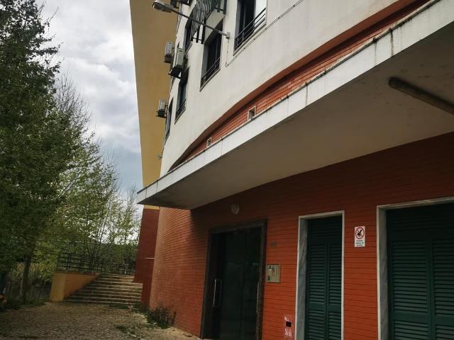 1 Bedroom Apartment with parking, Cascais