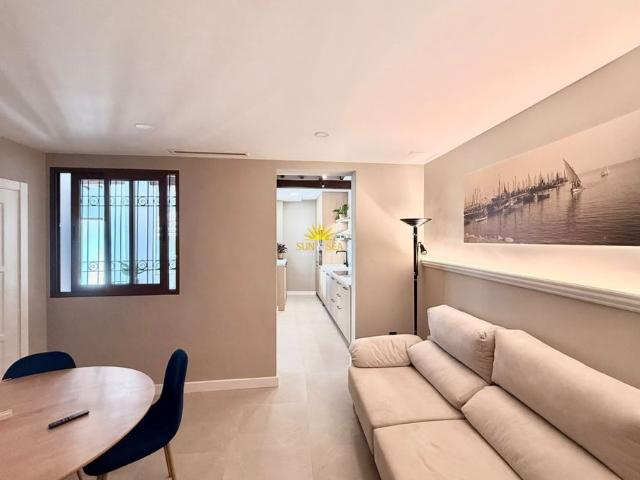 1 BEDROOM APARTMENT WITH TERRACE IN VILLAJOYOSA