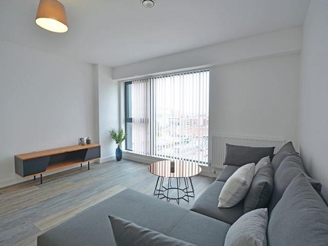 1 BEDROOM APARTMENT 2