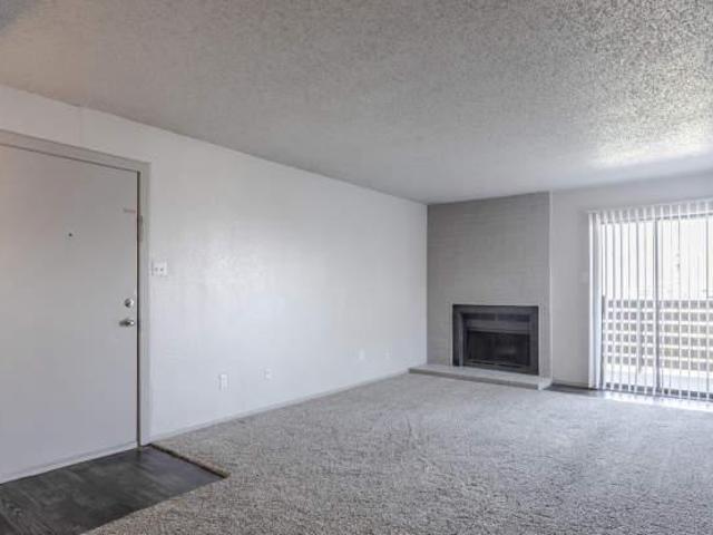 1 bedroom, Arlington TX 76006 105855074