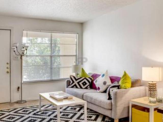 1 bedroom, Arlington TX 76017 LS89640385
