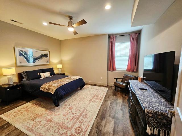1 bedroom, Asheville Asheville 28803 105361112