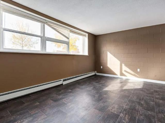 1 Bedroom at 233 Bradbrooke Drive