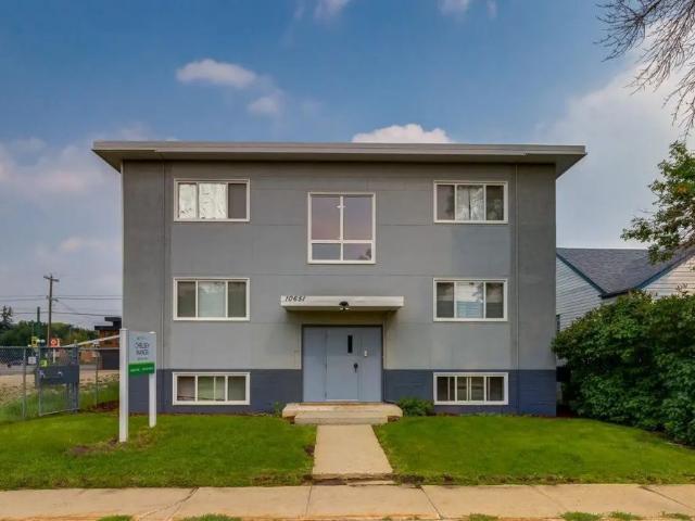 1 Bedroom at Chelsey Manor