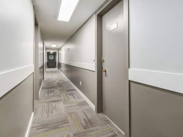 1 Bedroom at Greystone Manor