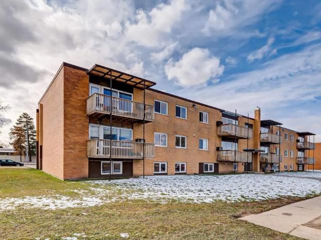 1 Bedroom at Westside Apartments