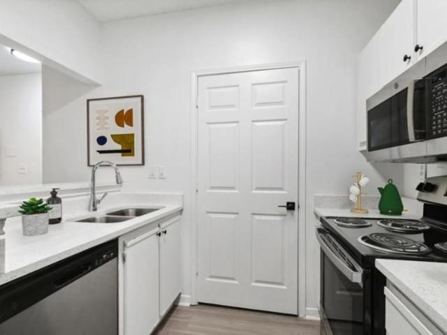1 bedroom, Atlanta GA 30324 104854280
