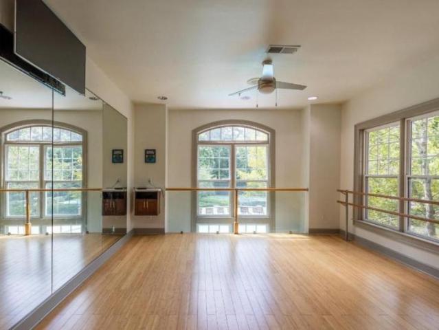 1 bedroom, Atlanta GA 30328 LS96220054