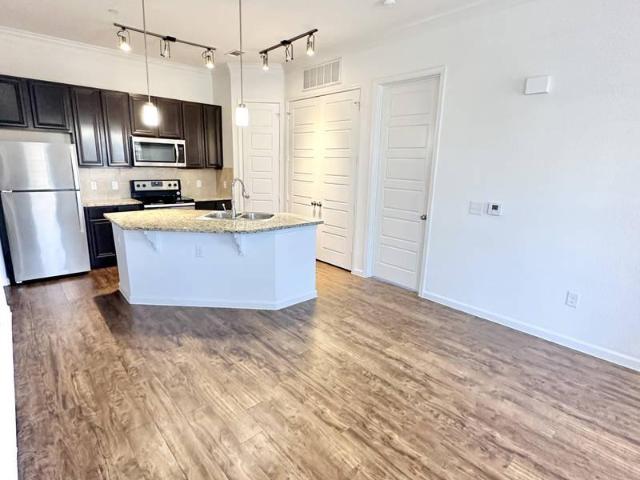 1 bedroom, Aubrey TX 76227 101260779