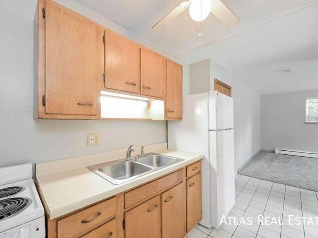 1 bedroom, Aurora CO 80010 104925882