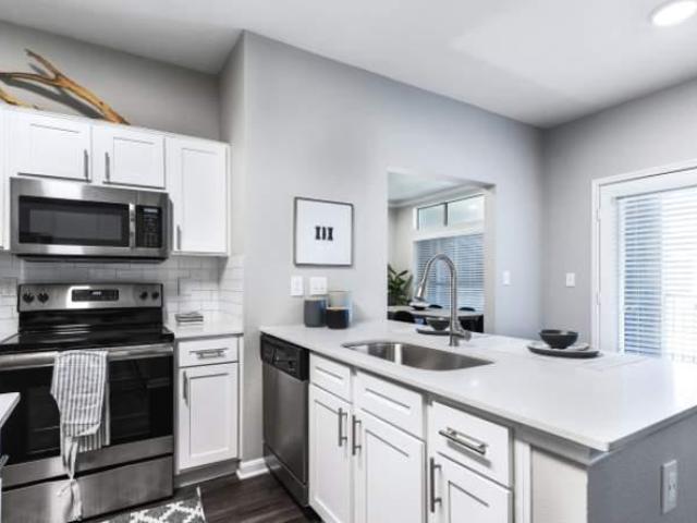 1 bedroom, Austin TX 78750 105245400