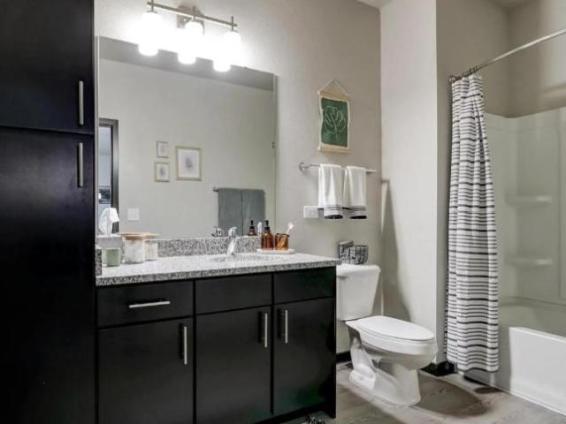 1 bedroom, Bolingbrook IL 60490 105900329