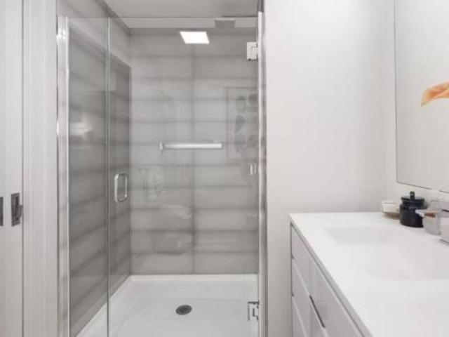 1 bedroom, Boston MA 02114 99001169