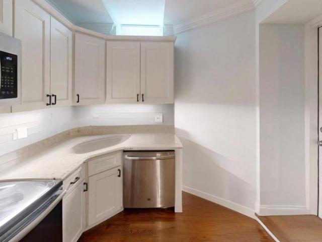 1 bedroom, Boston MA 02119 98397317
