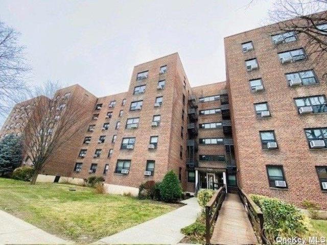 1 bedroom, Bayside NY 11364 LS72692258