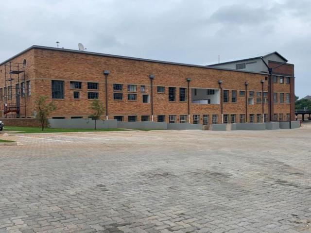 1 Bedroom bachelor apartment to rent in Braamfontein Werf, Johannesburg