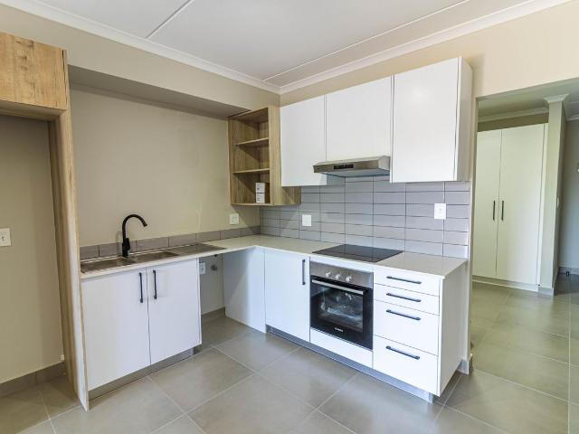 1 Bedroom bachelor flat to rent in Durbanville Central