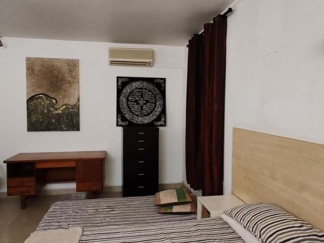 1 Bedroom bachelor flat to rent in Rondebosch, Cape Town
