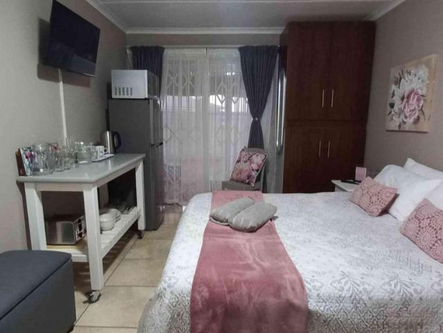1 Bedroom bachelor flat to rent in Tergniet, Groot Brakrivier