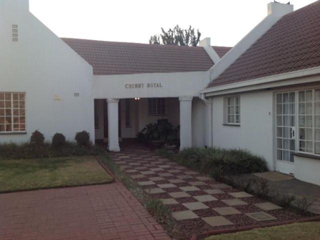 1 Bedroom bachelor to rent in Reyno Ridge, Witbank