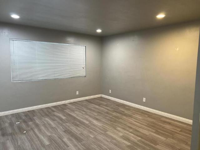 1 bedroom, Bakersfield CA 93301 102187869